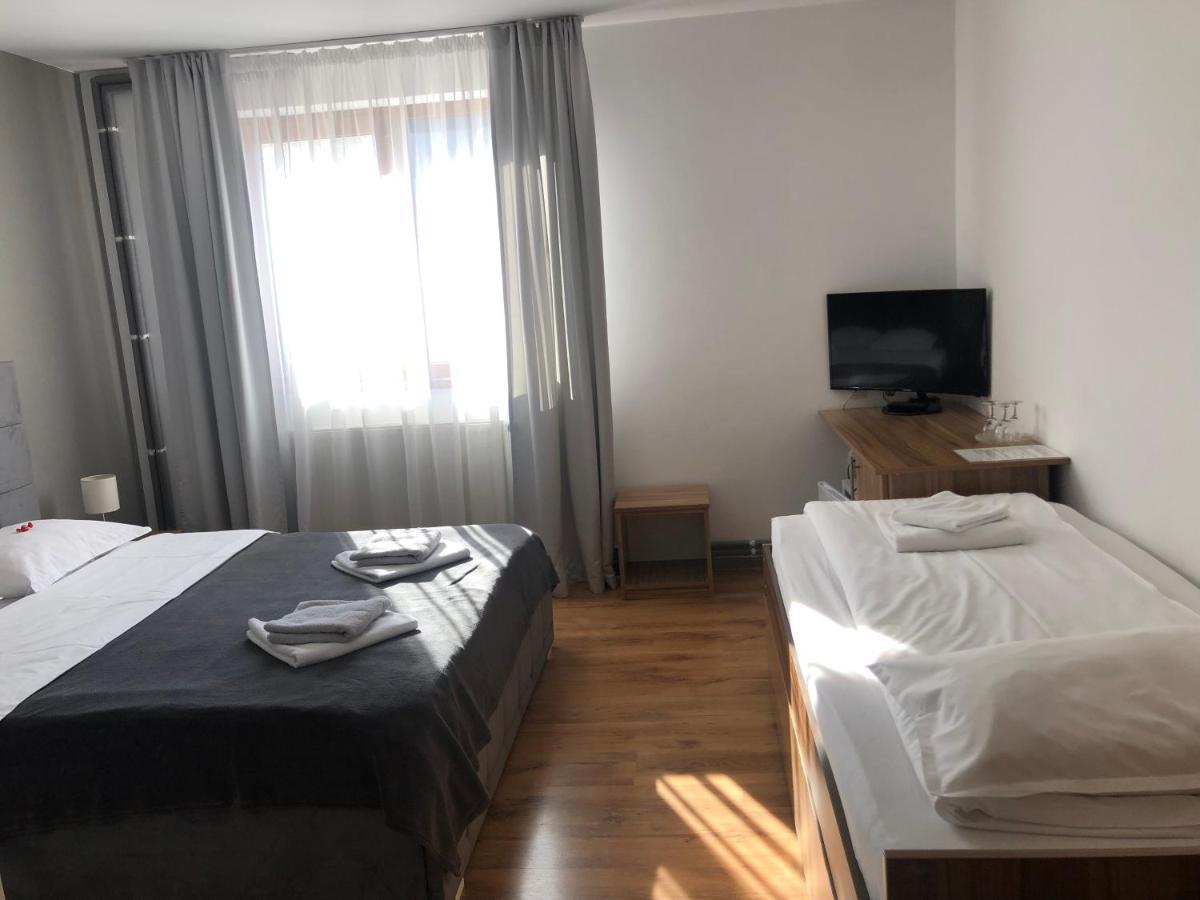 Pensiunea Armonia Nădăşelu Exterior foto